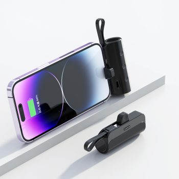 Mini powerbank 4000 mAh USB-C i iPhone – gratis do zamówienia naklejki na legitymację studencką